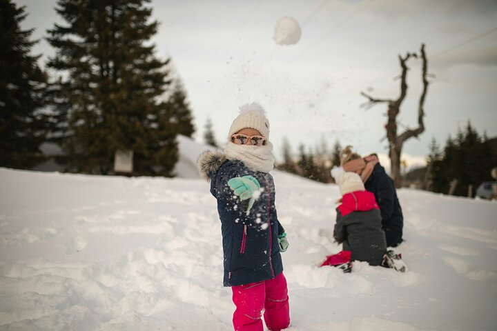 Vegas Winter Adventure: Mt. Charleston Snow Day - Photo 1 of 11